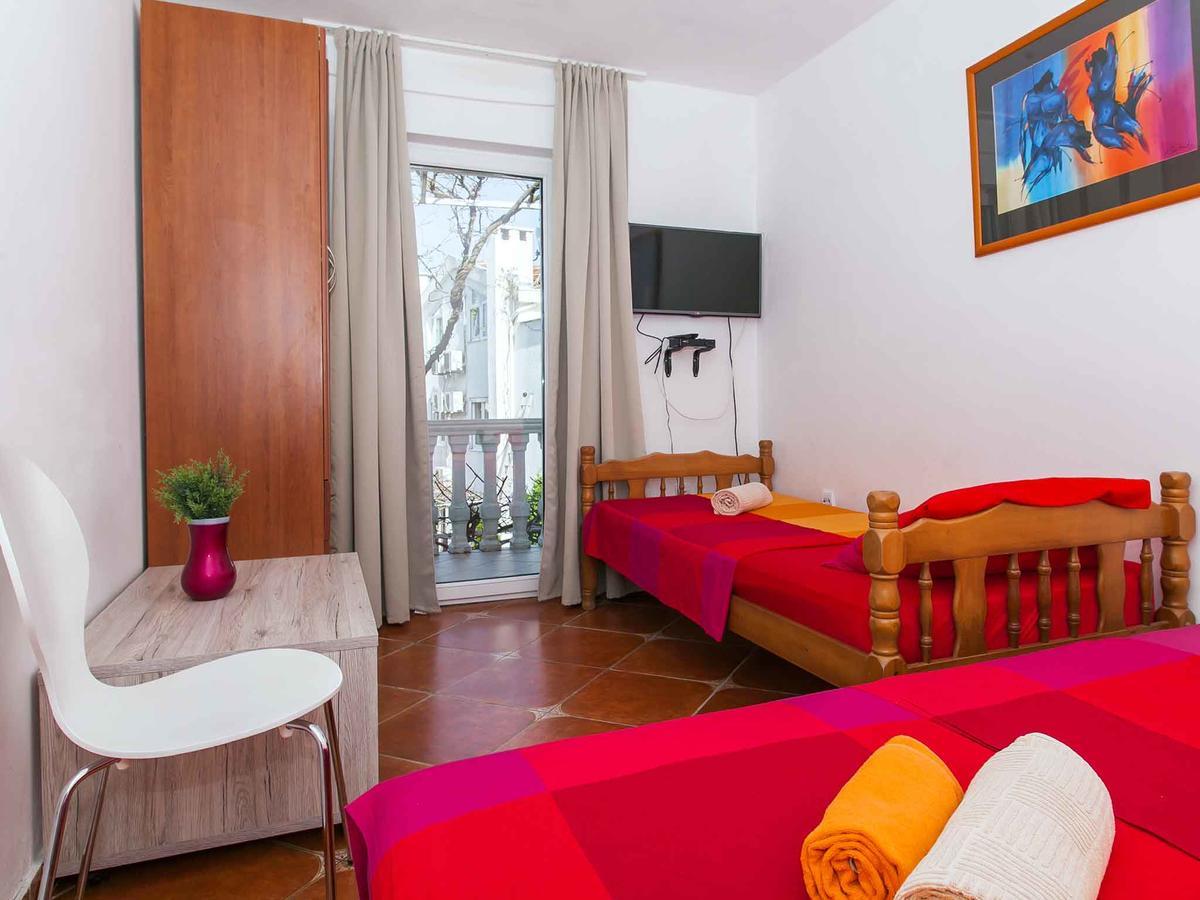 Maki Apartments - Plavi Horizonti Beach Teodo Esterno foto